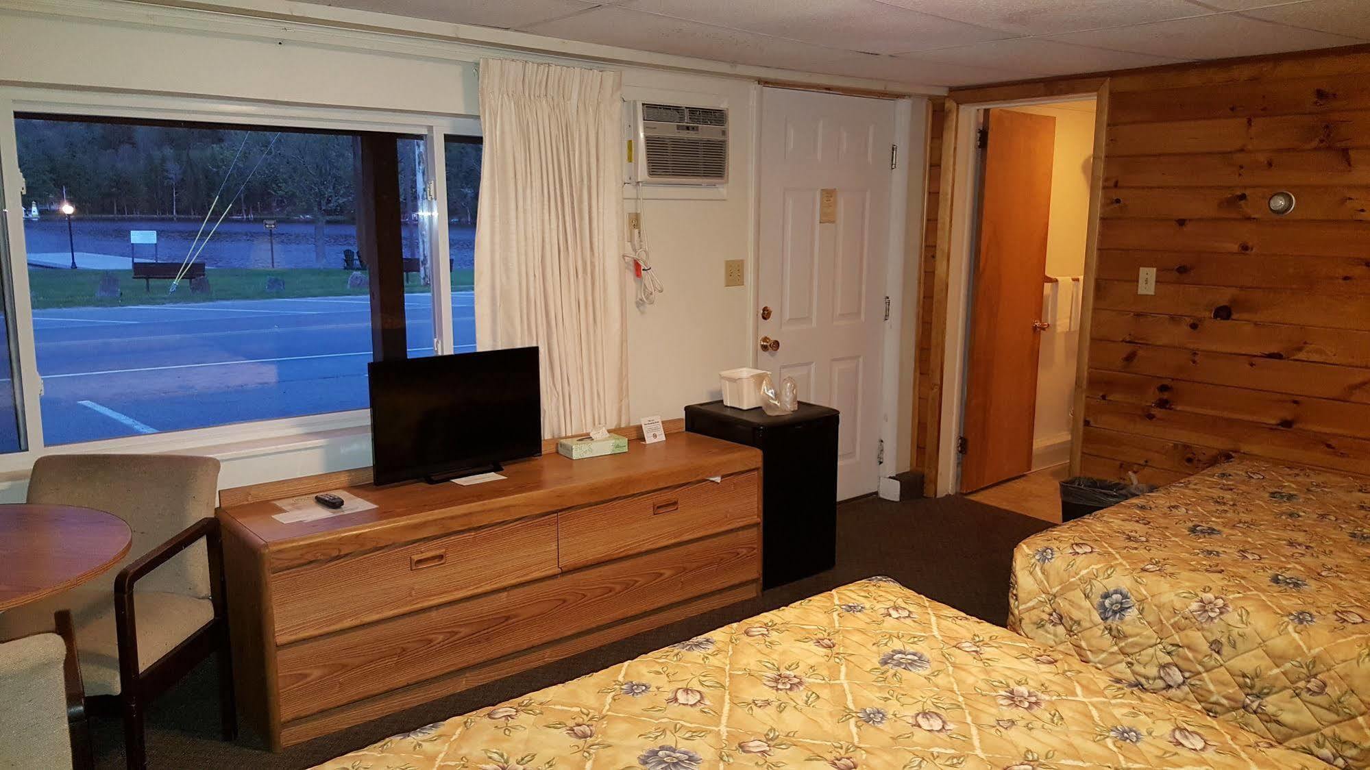 אולד פורג' Clark'S Beach Motel מראה חיצוני תמונה